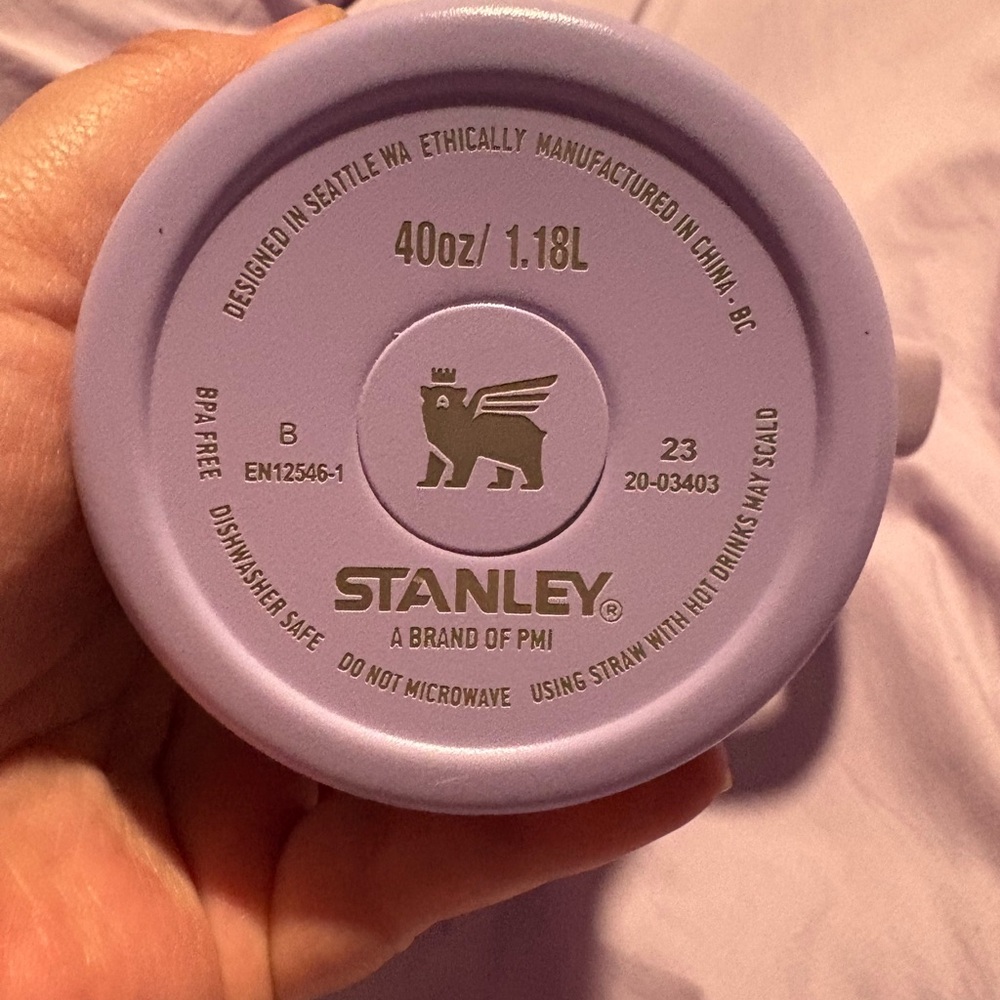 Stanley Purple Tumbler with Handle - Picture 2 of 5